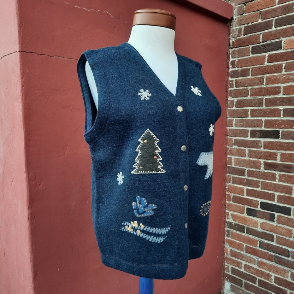 Woolrich Boiled Wool Sweater Vest Polar Bear Snowshoe Patches Blue Large